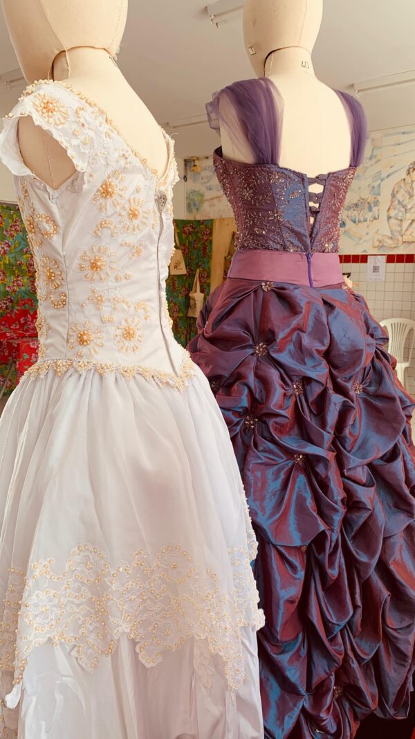 Conjunto Roxo “Saia” e “Blusa”